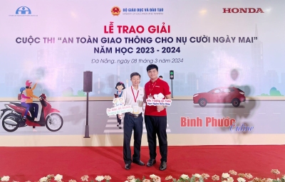 BINH PHUOC STUDENTS WON FIRST PRIZE NATIONWIDE 'TRAFFIC SAFETY FOR TOMORROW'S SMILES'