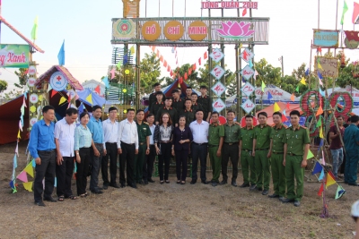 Huyện Hớn Quản định kỳ hàng năm tổ chức các hoạt động Hội trại tòng quân để động viên, tạo không khí phấn khởi cho các thanh niên lên đường nhập ngũ.