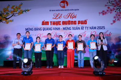 HỚN QUẢN LỄ HỘI ẨM THỰC ĐƯỜNG PHỐ MỪNG ĐẢNG QUANG VINH MỪNG XUÂN ẤT TỴ NĂM 2025