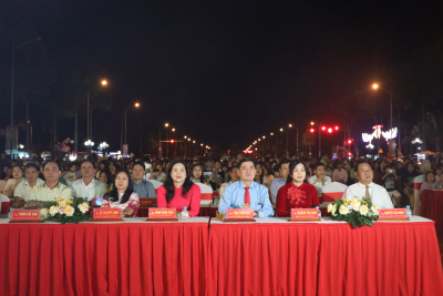 CHƯƠNG TRÌNH NGHỆ THUẬT XUÂN ẤT TỴ NĂM 2025 VỚI CHỦ ĐỀ “HỚN QUẢN CHÀO XUÂN YÊU THƯƠNG”