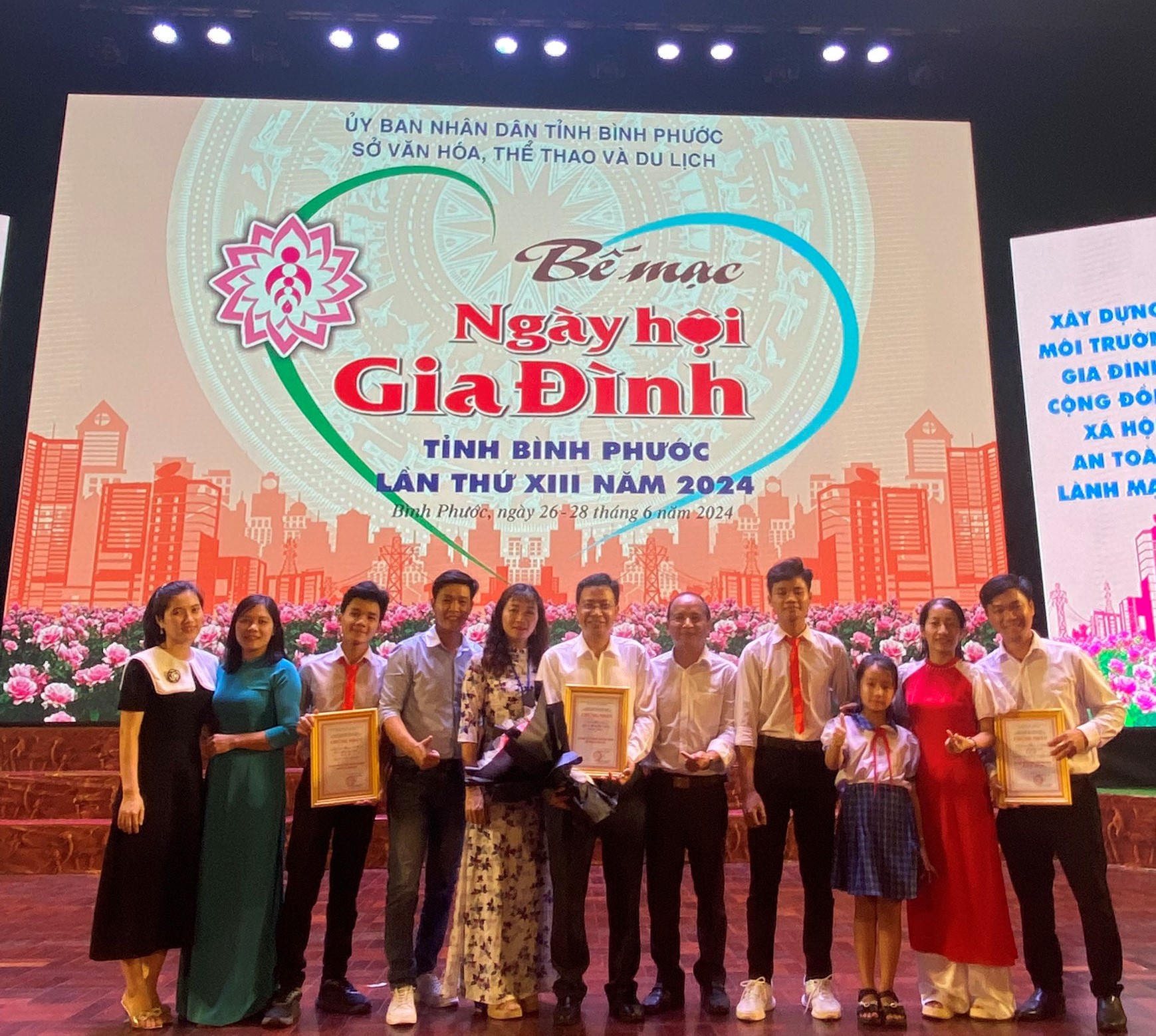 Huyện Hớn Quản đạt giải nhất toàn đoàn tại Ngày hội gia đình Việt Nam tỉnh Bình Phước lần thứ XIII, năm 2024.