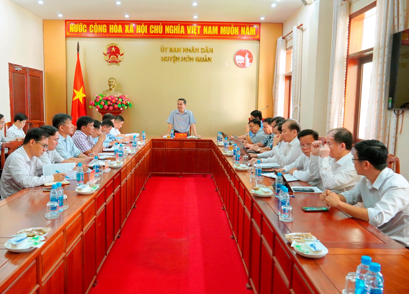 PHÓ CHỦ TỊCH UBND TỈNH LÊ TRƯỜNG SƠN LÀM VIỆC VỚI UBND HUYỆN HỚN QUẢN VÀ THỊ XÃ BÌNH LONG VỀ CÔNG TÁC BỒI THƯỜNG, GIẢI PHÓNG MẶT BẰNG